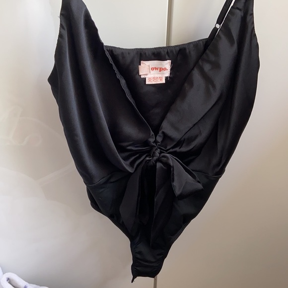 Black Showpo Bodysuit - Picture 3 of 4